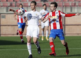 Duro tumba al 'Naval' en el 92'