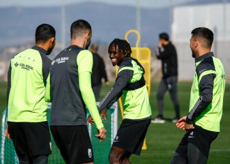 El parte de guerra del Granada: seis lesionados a tres días del Nápoles