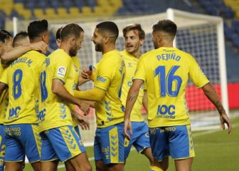 Doblete canario: triunfo para los de Mel y debut de Jesé