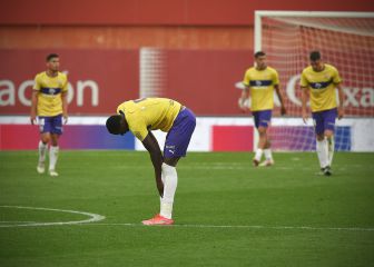 Aprobados y suspensos del Almería: no basta con Samu