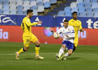 Un error de Cristian Álvarez lastra a un atascado Zaragoza