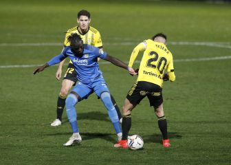 El Fuenlabrada salva un punto en el 87' con un jugador menos