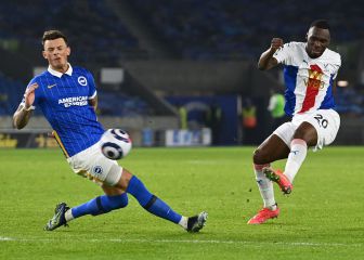 Benteke firma la victoria 'in extremis'