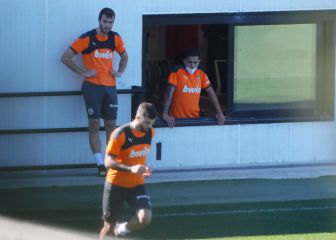 Cutrone, Oliva y Ferro, refuerzos de banquillo