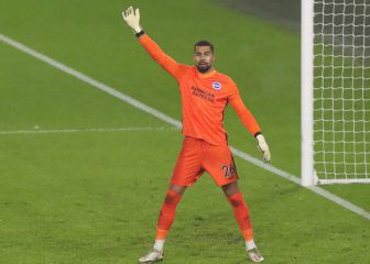 El español Robert Sánchez renueva con el Brighton