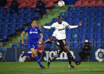 Aprobados y suspensos: Diakhaby y el Valencia tropiezan con la misma piedra por enésima vez