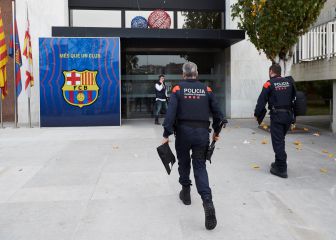 Catalan police launch search of Barcelona Camp Nou offices
