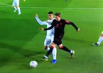 Las polémicas del Madrid-Real: penalti de Casemiro, mano del brasileño...