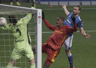 Rodri rompe la sequía de los delanteros del Oviedo