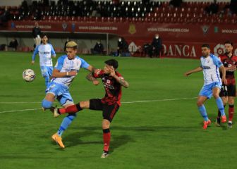 El Málaga perdona y el Mirandés tira de máxima efectividad