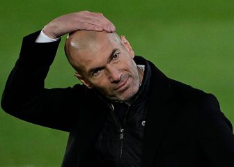 Zidane queda al desnudo