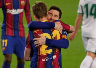 Messi and De Jong, one booking away from suspension