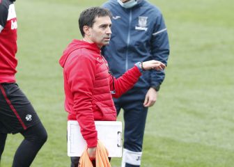 Garitano: “No hay presión, nuestra idea es recortar a la cabeza”