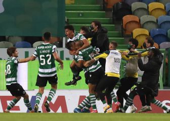 Coates rescata al Sporting
