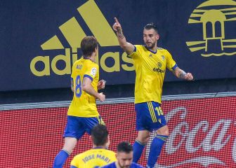Negredo y Ledesma apuntan al Cádiz a la permanencia