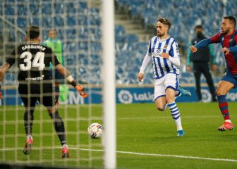 Aprobados y suspensos del Levante: Cárdenas y el desacierto evitan la goleada