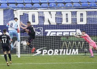 El Málaga coge carrerilla en el gran día de Luis Muñoz