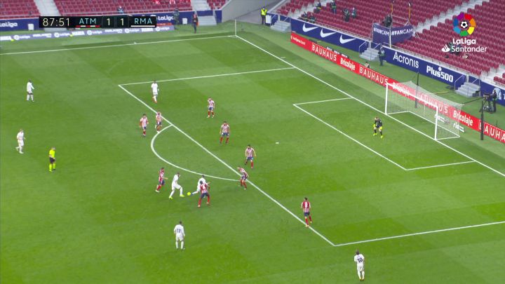 Benzema y su preciosa jugada y gol en el 1-1 del Atlético-Real Madrid