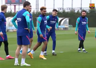Entrenamiento del Barcelona con el PSG entre ceja y ceja