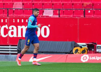 Araújo, baja ante el PSG