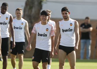 Kangin y Guedes no comparten once titular desde septiembre