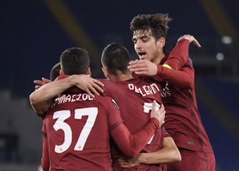 La Roma ya tiene medio billete a cuartos