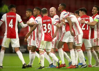 El Ajax, con un pie en cuartos