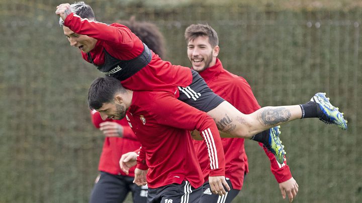 Duelo clave en Pamplona para alejarse del infierno