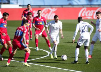 Benzema rescata al Madrid del abismo