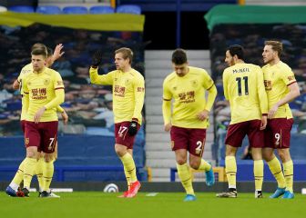 El Everton tropieza ante el Burnley y se aleja de Europa