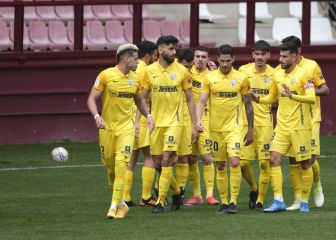 Aprobados y suspensos del Málaga: gol en Las Gaunas de Yanis y ‘no gol a lo Míchel’