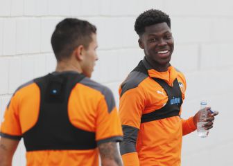 Yunus elige Estados Unidos