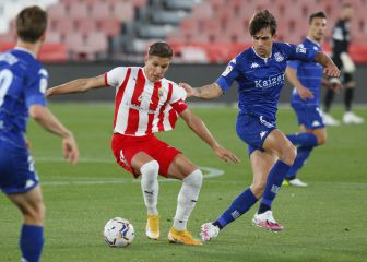 El VAR y una defensa titánica del Alcorcón frenan al Almería