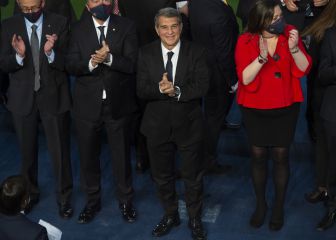 La investidura de Laporta en imágenes