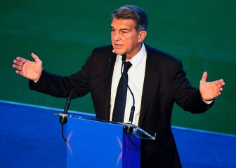 Laporta hace reír a Messi: 