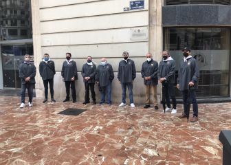 Las leyendas del Valencia celebran el 102 cumpleaños con una marcha cívica