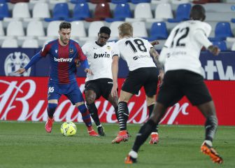 Rochina, baja de última hora frente al Betis