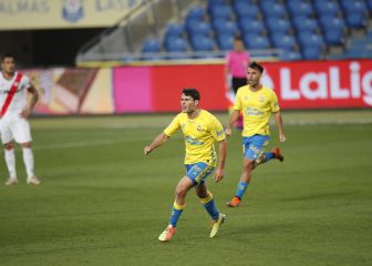 Las Palmas y Girona se retan esta noche con los playoff en juego