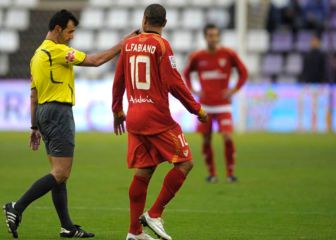 El Pucela remontó un 0-2 gracias a la expulsión de Luis Fabiano