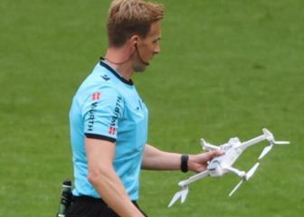 Dron con mensaje en San Mamés