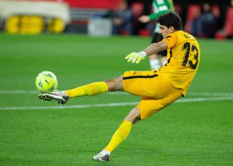 Aprobados y suspensos del Sevilla: Bono, a lo Palop