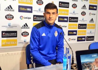 Saúl cumple cien partidos de blanquiazul