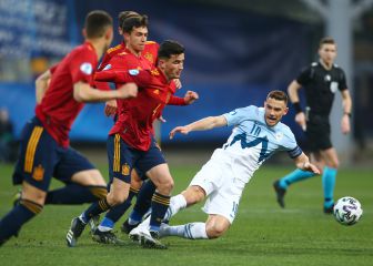 España se estrena con festín