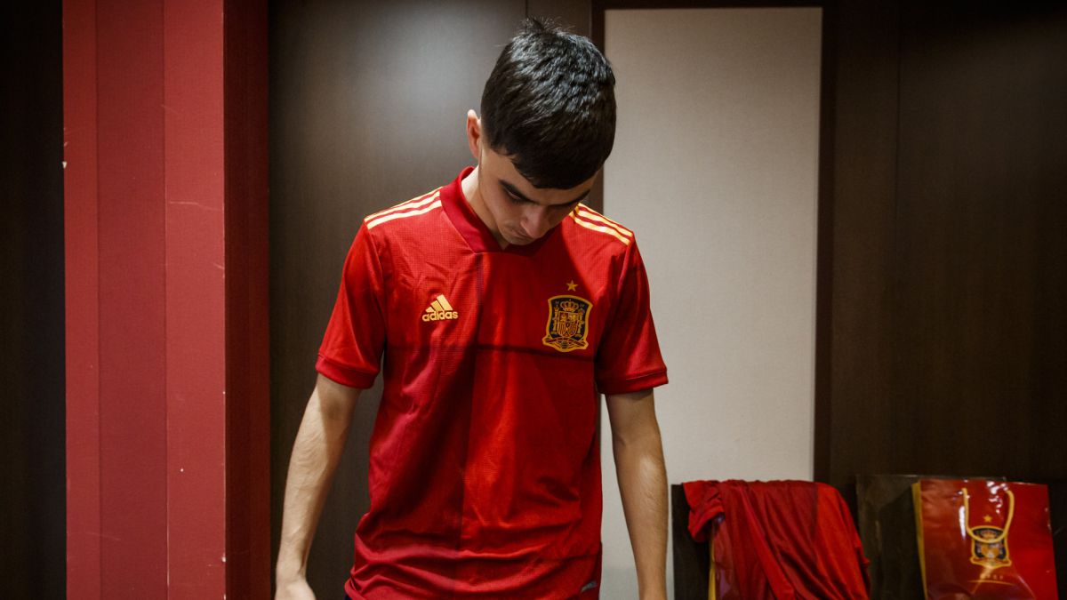 Spain S Young Stars Handed Their Squad Numbers As Com
