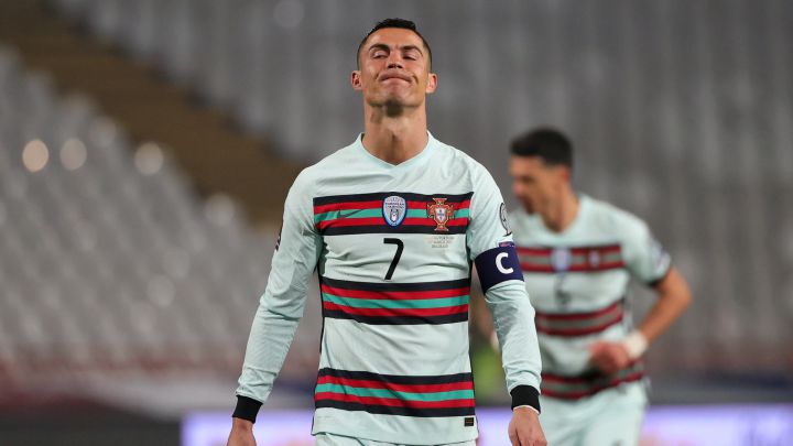 Portugal dilapida un 0-2 y acaba empatando con polémica