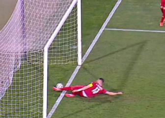 Mitrovic responde a Cristiano