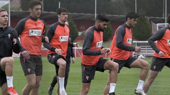 Gragera es baja de última hora para el partido en Vallecas