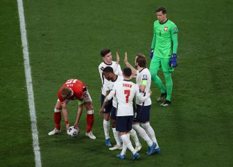 Maguire evita el bochorno