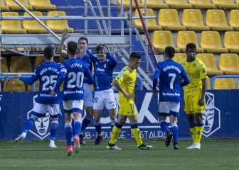 El Oviedo mantiene su colchón con el descenso