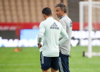 Luis Enrique se quedó encerrado y llegó tarde